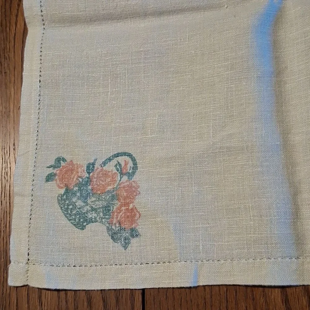 Source Unknown vintage linen